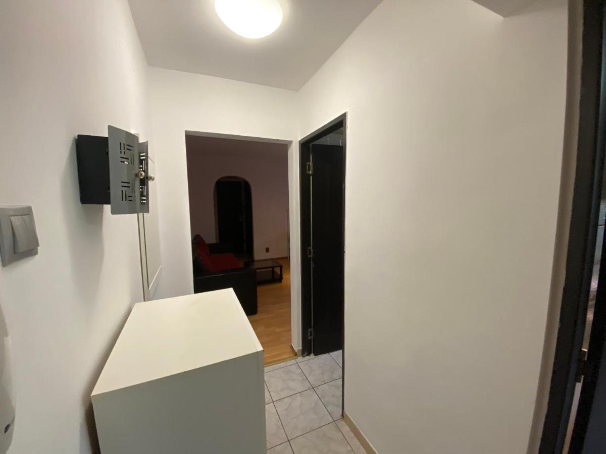 Sleep & Go Parcare Gratuita Self Check-In Apartment Bucureşti Exterior foto